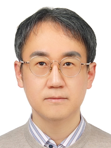 박경섭 사진