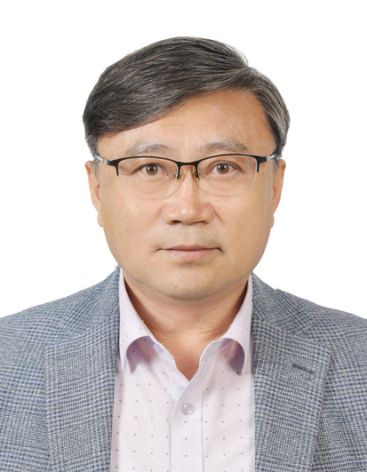 유용권 사진